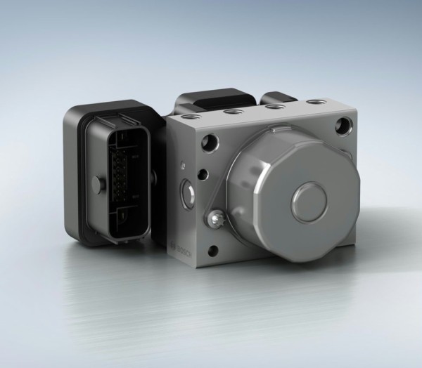 KTM-1190-adventure-r-gets-bosch11