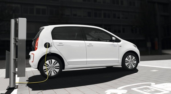 Volkswagen-e-Up_2014_1600x1200_wallpaper_08