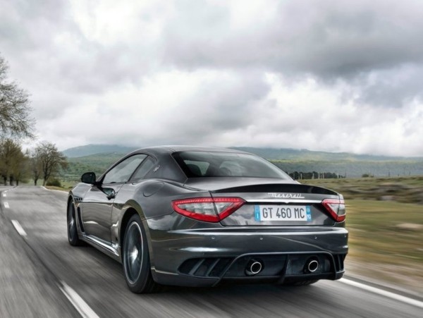Maserati-GranTurismo_MC_Stradale_2014_1024x768_wallpaper_34