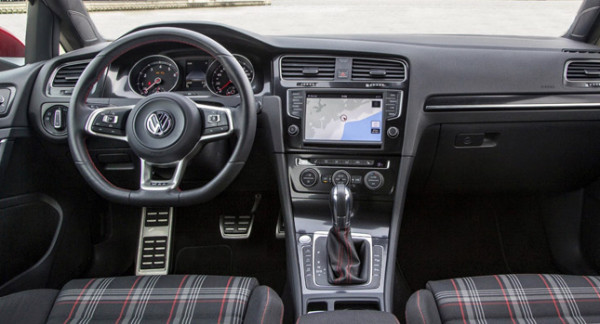 VW-Golf-GTI-DSG