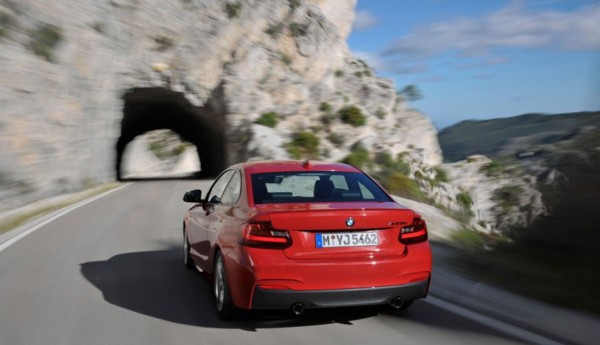 bmw_m235i_coupe_rear_dynamic