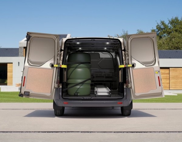 Ford-Transit_Custom_2013_1024x768_wallpaper_25