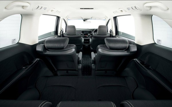 2014 Honda Odyssey JDM