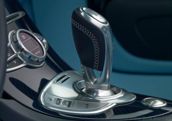 Bugatti-Veyron_Jean-Pierre_Wimille_2013_1024x768_wallpaper_0f