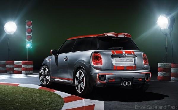 Mini-John_Cooper_Works_11