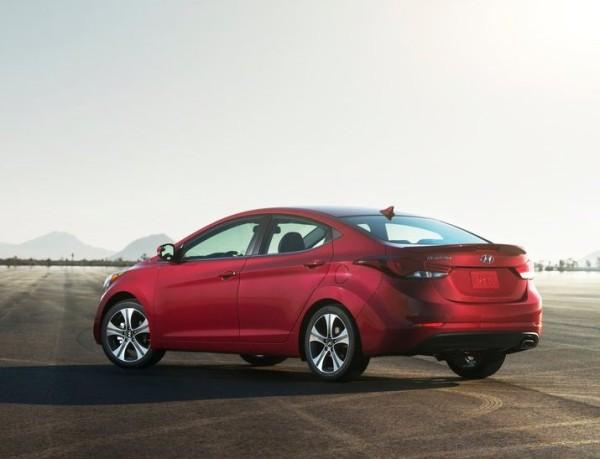 Hyundai-Elantra_11