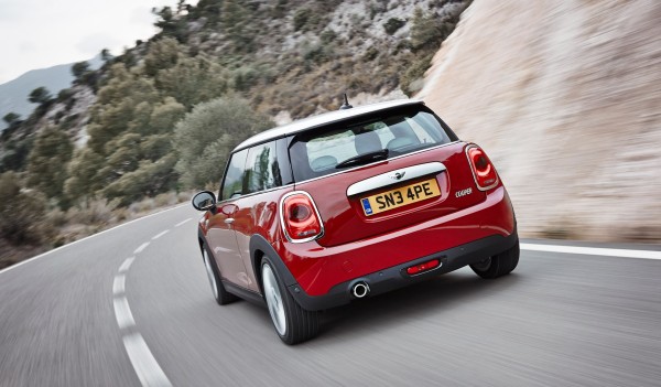 mini_cooper_2_1920x1080