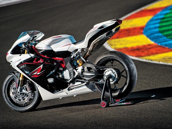 mv-agusta-happy-with-superbike-progress-7