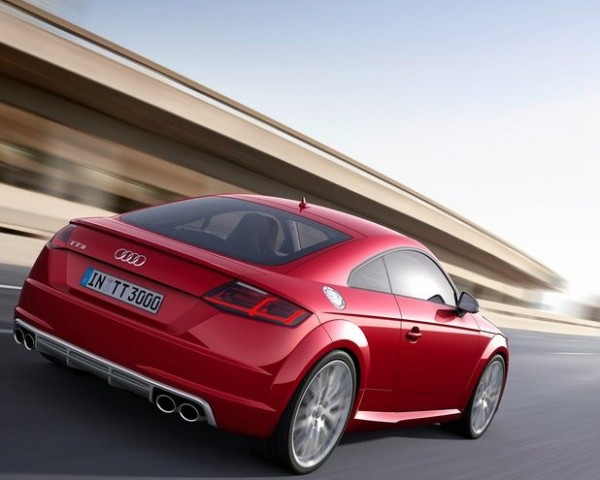 Audi-TTS_Coupe_2015_800x600_wallpaper_07
