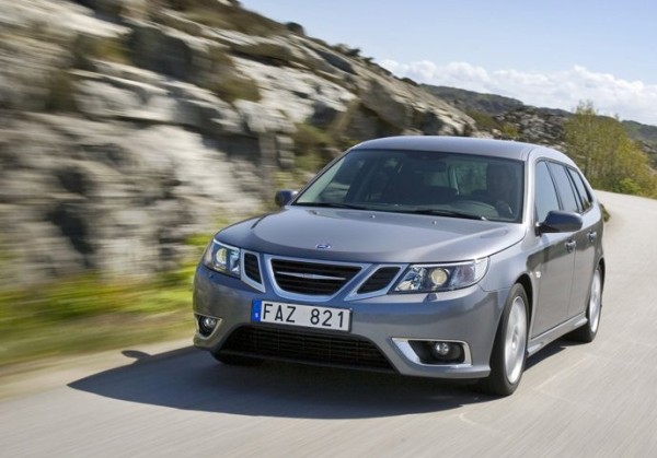 Saab-9-3_SportCombi_07