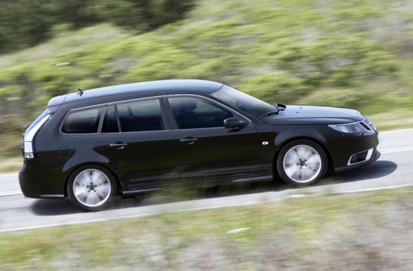 Saab-9-3_SportCombi_0b