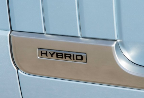 range_rover_hybrid_long_wheelbase_9