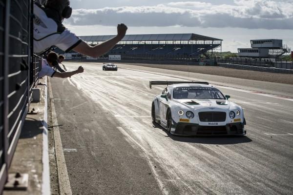 Bentley_GT3_Silverstone_012_2