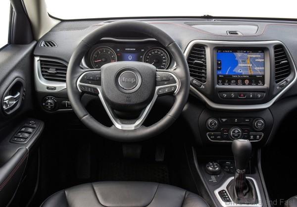 Jeep-Cherokee_04