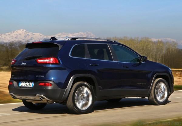 Jeep-Cherokee_07