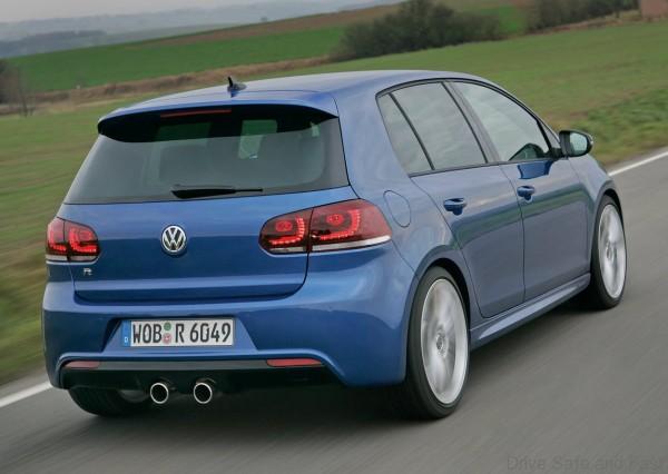 volkswagen_golf_r_8
