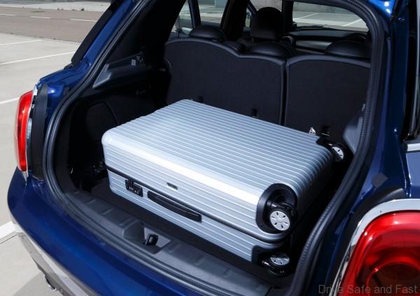 Mini-Cooper_5-door19