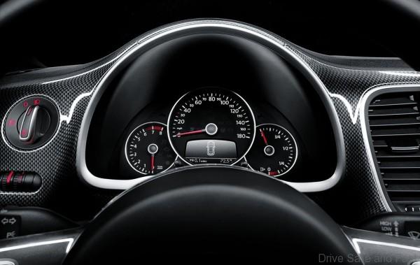 Volkswagen-Beetle_5