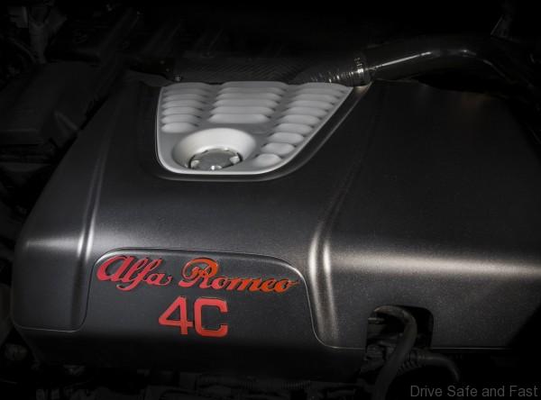 alfa_romeo_4c_12