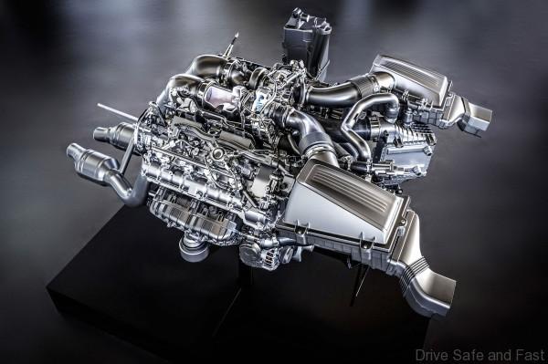 mercedes-benz-amg-4-0-liter-v8-bi-turbo-04