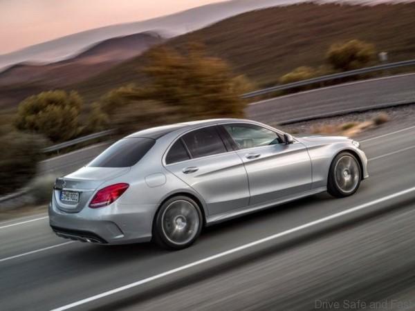 Mercedes-Benz-C-Class_2015_800x600_wallpaper_1a