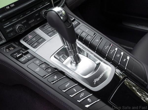 Porsche-Panamera_2014_4