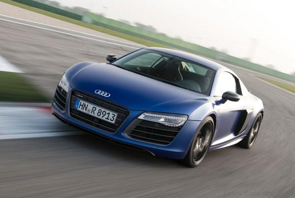 Audi-driving center2