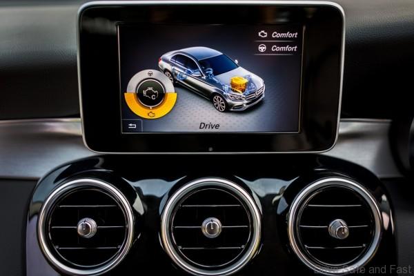 Mercedes-Benz C 200 AVANTGARDE (25)