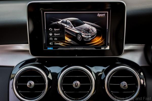 Mercedes-Benz C 200 AVANTGARDE (29)