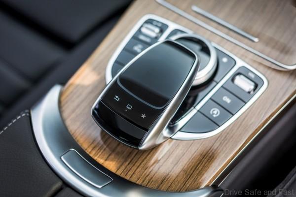 Mercedes-Benz C 250 EXCLUSIVE (18)