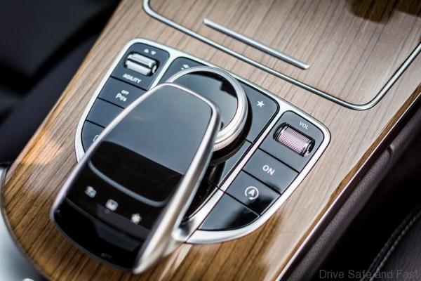 Mercedes-Benz C 250 EXCLUSIVE (19)