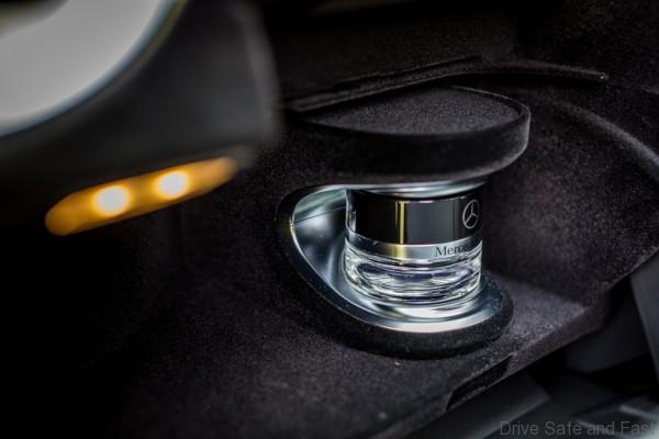 Mercedes-Benz C 250 EXCLUSIVE (26)