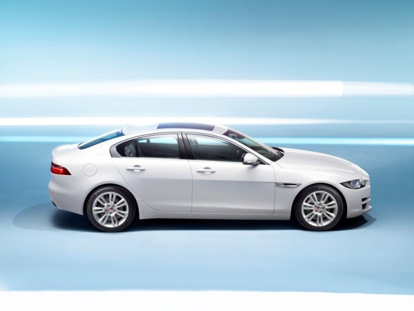 JAGUAR_XE_PRESTIGE_02