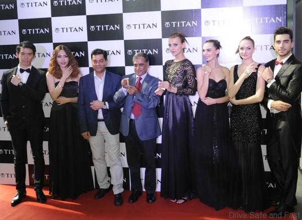 Standing 3rd from left Anand Mishra Director of Chronosoft and Mr H G Raghunath CEO of Watches & Accessories Titan Company Limited