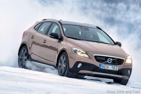 volvo-v40b
