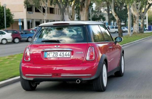 Mini-Cooper_2004_3