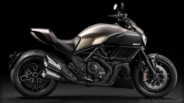 ducati-diavel-titanium_1