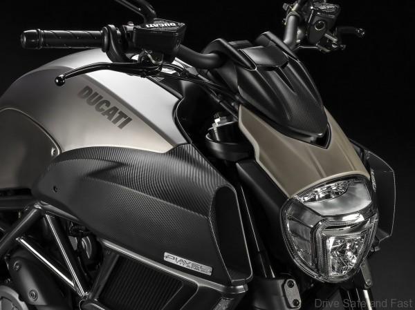 ducati-diavel-titanium_6