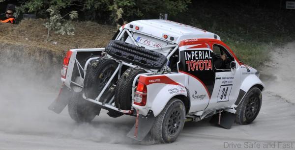 Toyota Hilux race4