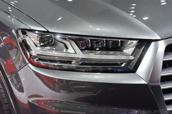 09-2016-audi-q7-detroit-1