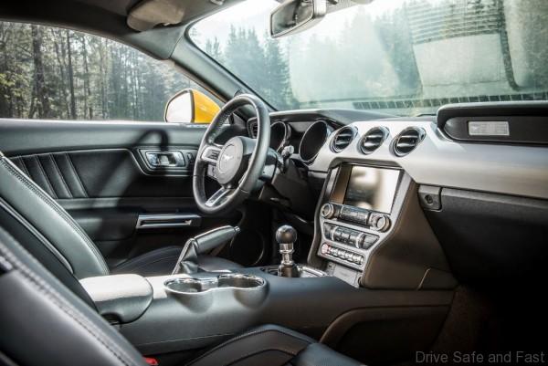 Ford MustangPhoto: James Lipman / jameslipman.com