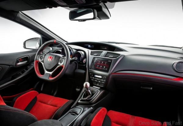 Honda-Civic_Type_R_2015_01