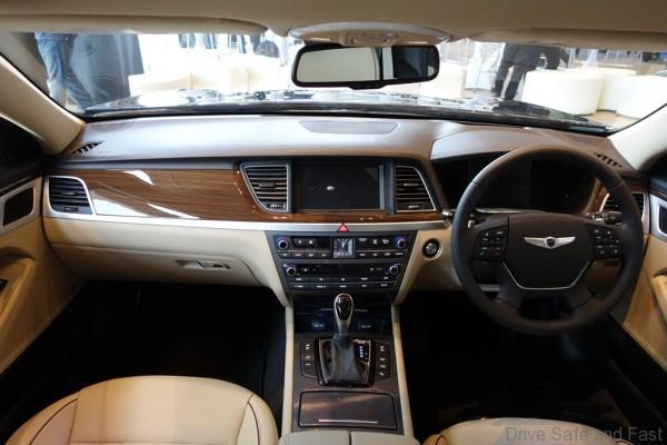 Hyundai-Genesis-15