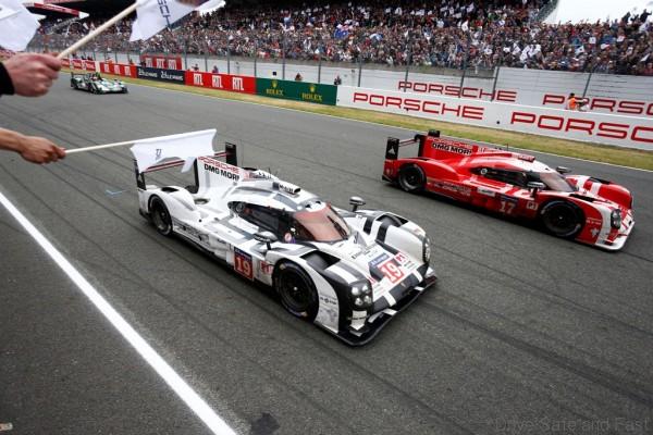 Porsche 919 Hybrid (19), Porsche Team: Nico Huelkenberg, Earl Bamber, Nick Tandy Porsche 919 Hybrid (17), Porsche Team: Timo Bernhard, Mark Webber, Brendon Hartley