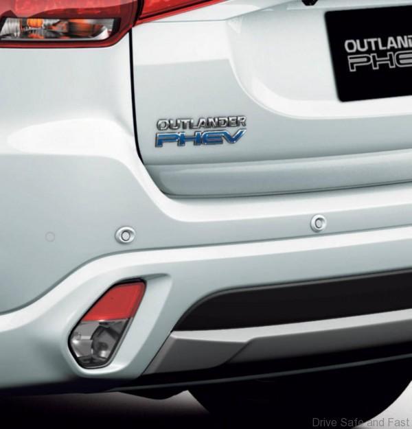 Mitsubishi Outlander PHEV - 6