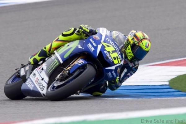 Yamaha MotoGP rider Valentino Rossi of Italy takes a curve during a qualifying session at the TT Assen Grand Prix at Assen, Netherlands June 26, 2015. REUTERS/Ronald Fleurbaaij
