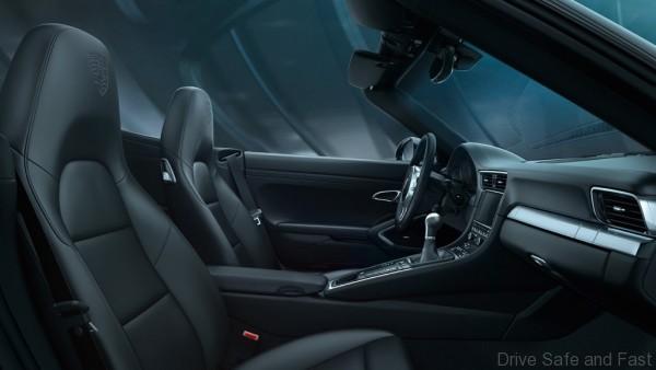Porsche-911-Black-Edition-20