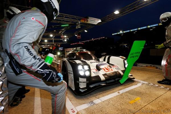 Porsche 919 Hybrid (19), Porsche Team: Nico Huelkenberg, Earl Bamber, Nick Tandy
