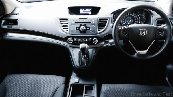 Honda CR-V Interior Dash 2