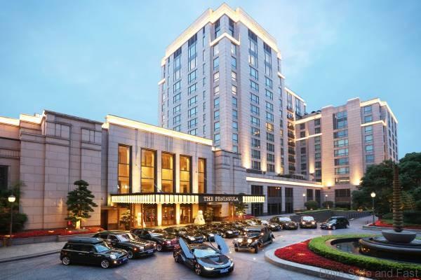 Peninsular BMW i8 (1)